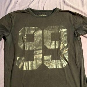 American eagle graphic tee
